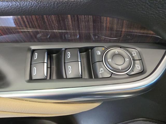 2025 Cadillac XT4 - $33,975