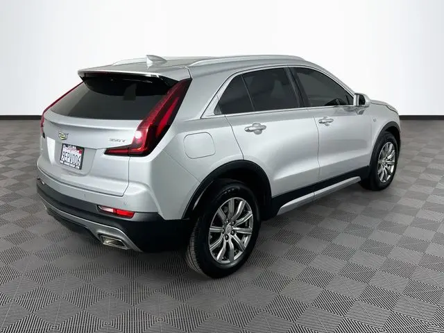 2020 Cadillac XT4 - $17,900
