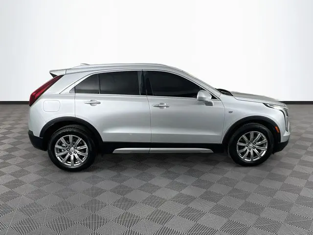 2020 Cadillac XT4 - $17,900