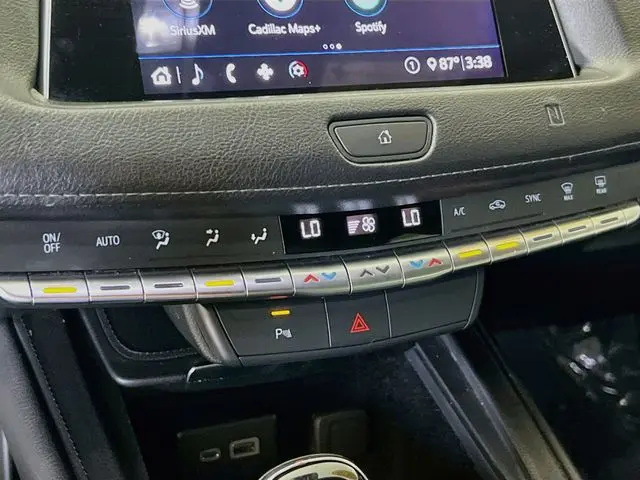 2020 Cadillac XT4 - $17,900