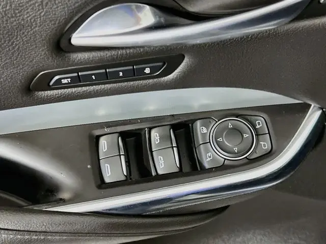 2020 Cadillac XT4 - $17,900