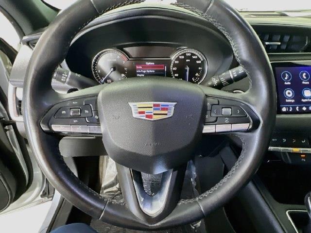 2020 Cadillac XT4 - $17,500