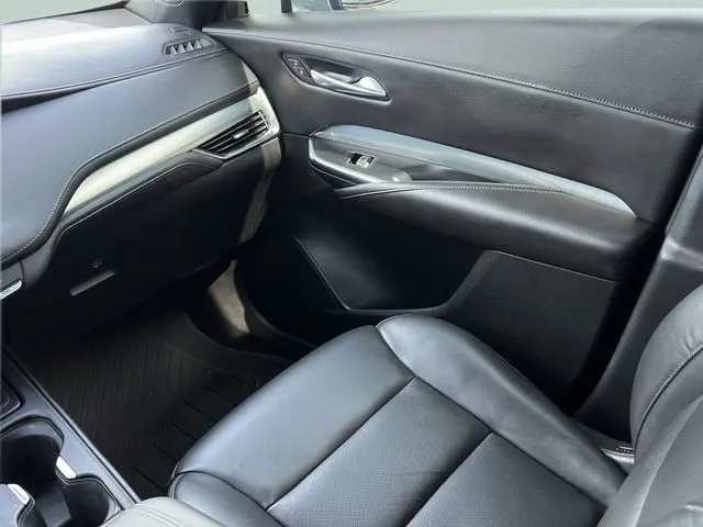 2023 Cadillac XT4 - $25,158