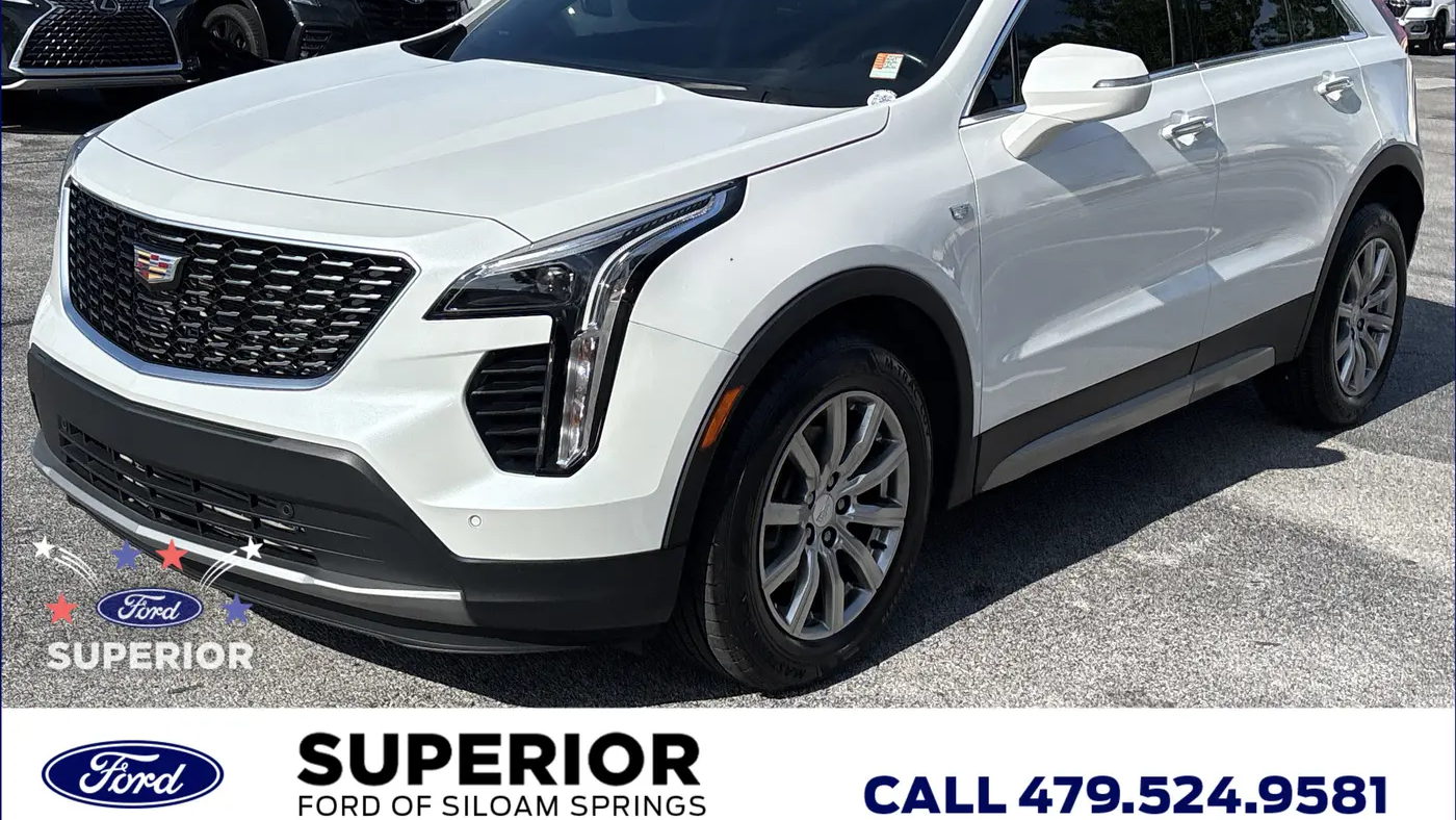 2023 Cadillac XT4 Premium Luxury