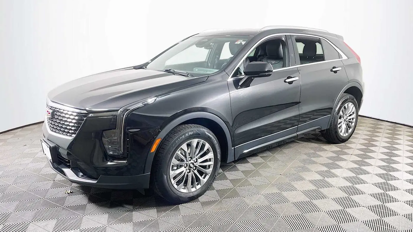 Preowned 2024 Cadillac XT4 Premium Luxury for Sale