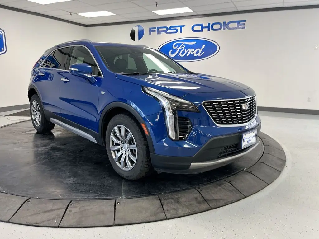 2022 Cadillac XT4 - $25,850