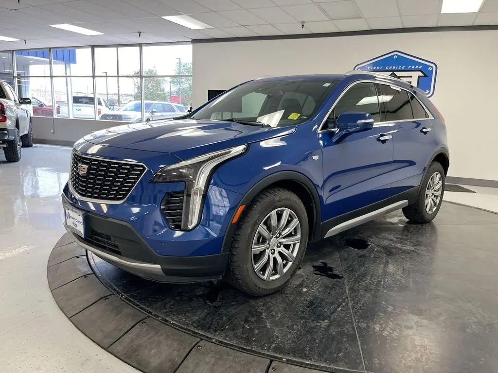 2022 Cadillac XT4 - $25,850