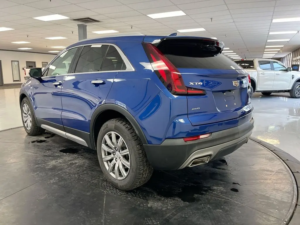 2022 Cadillac XT4 - $25,850