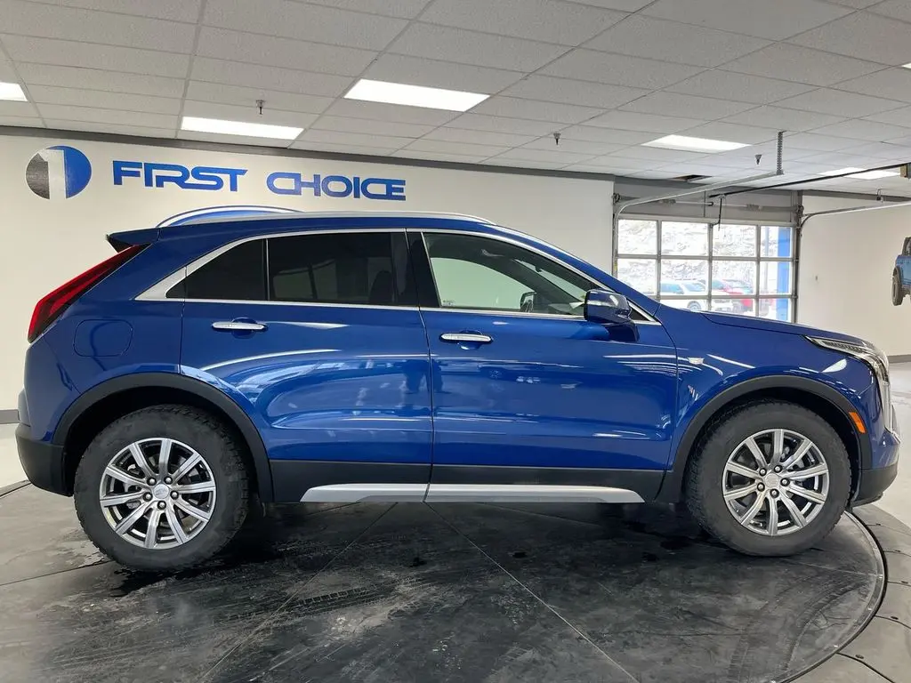 2022 Cadillac XT4 - $25,850