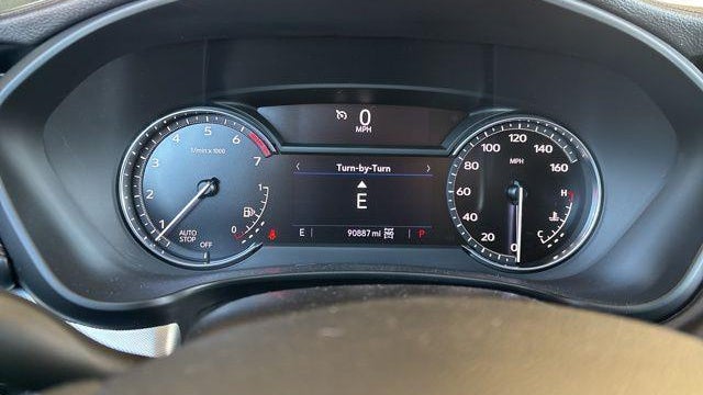 2021 Cadillac XT4 Premium Luxury