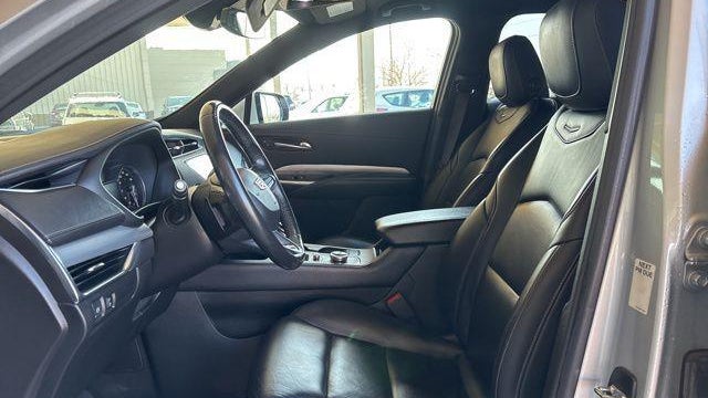 2021 Cadillac XT4 Premium Luxury
