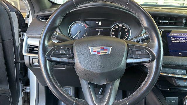 2021 Cadillac XT4 Premium Luxury
