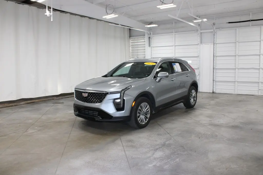 2024 Cadillac XT4 - $29,438