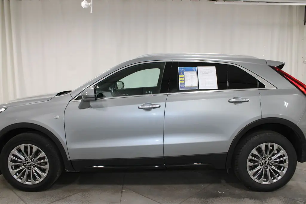 2024 Cadillac XT4 - $29,438
