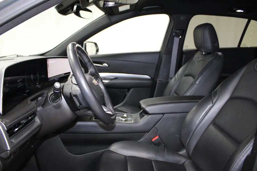 2024 Cadillac XT4 - $29,438