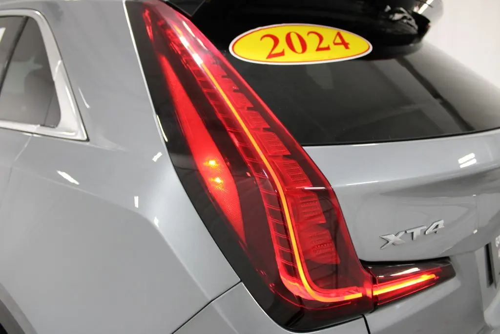 2024 Cadillac XT4 - $29,438