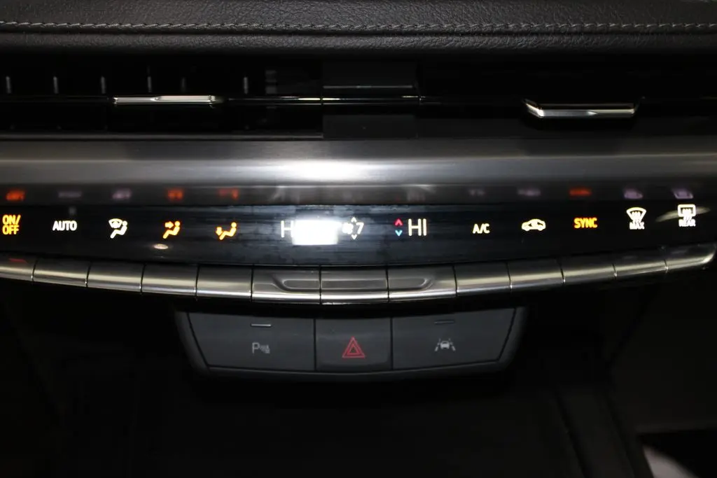2024 Cadillac XT4 - $29,438