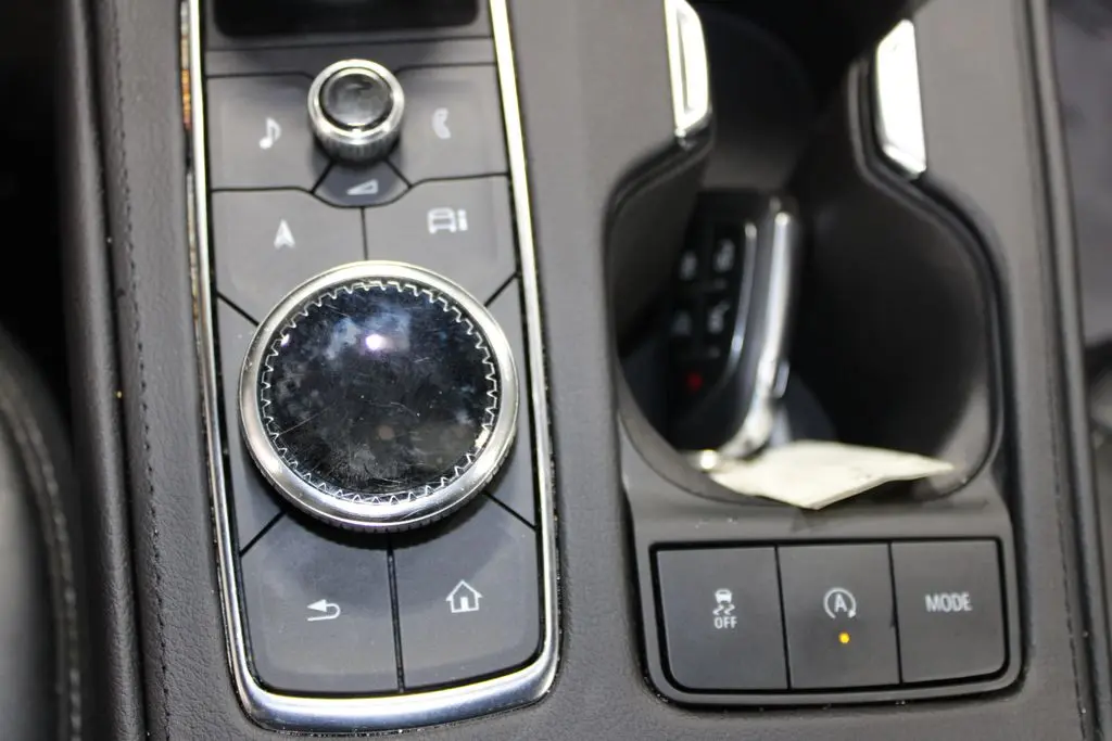 2024 Cadillac XT4 - $29,438