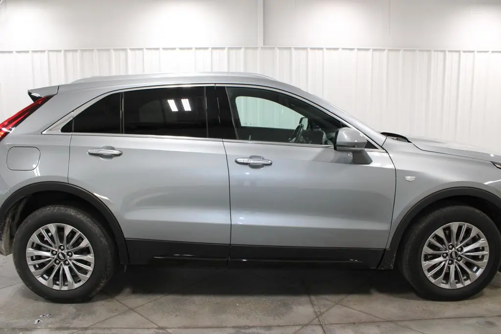 2024 Cadillac XT4 - $29,438