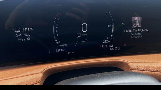 2024 Cadillac XT4 Premium Luxury