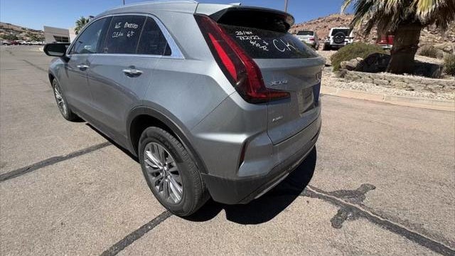 2025 Cadillac XT4 Premium Luxury