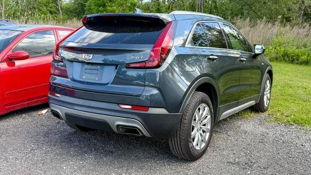 2020 Cadillac XT4 Premium Luxury