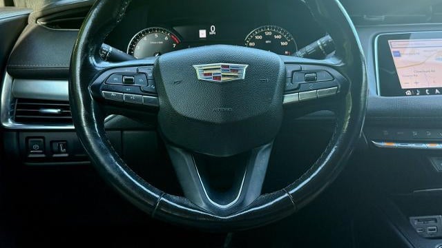 2020 Cadillac XT4 Premium Luxury