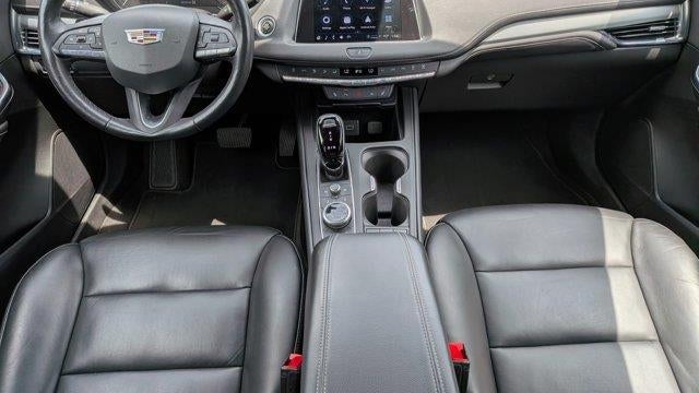 2023 Cadillac XT4 Premium Luxury