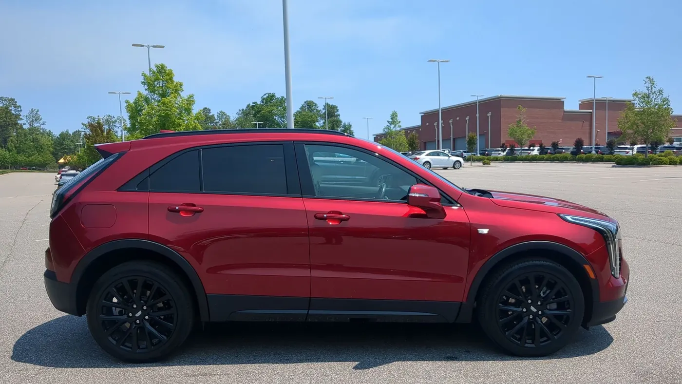 2023 Cadillac XT4 Sport