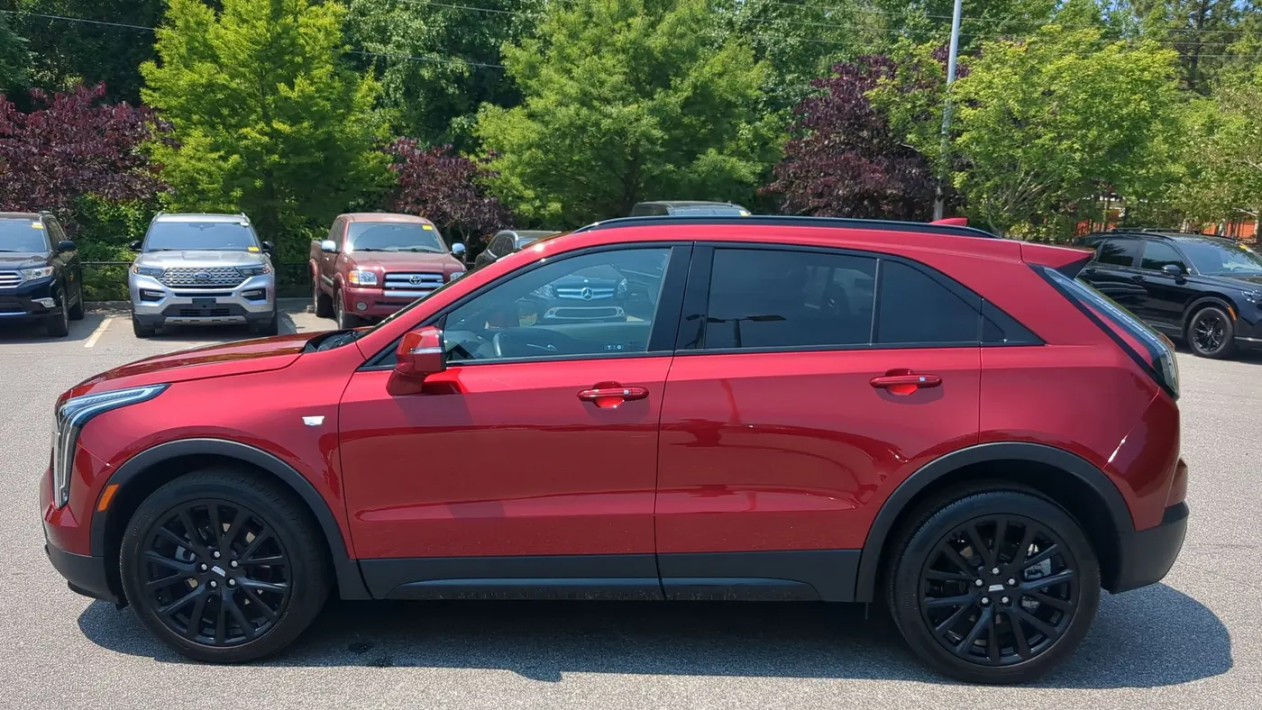 2023 Cadillac XT4 Sport