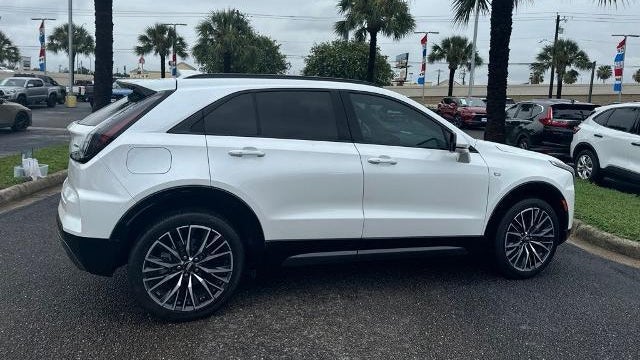2025 Cadillac XT4 Sport