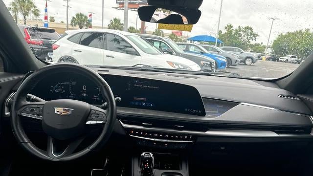 2025 Cadillac XT4 Sport