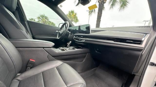 2025 Cadillac XT4 Sport