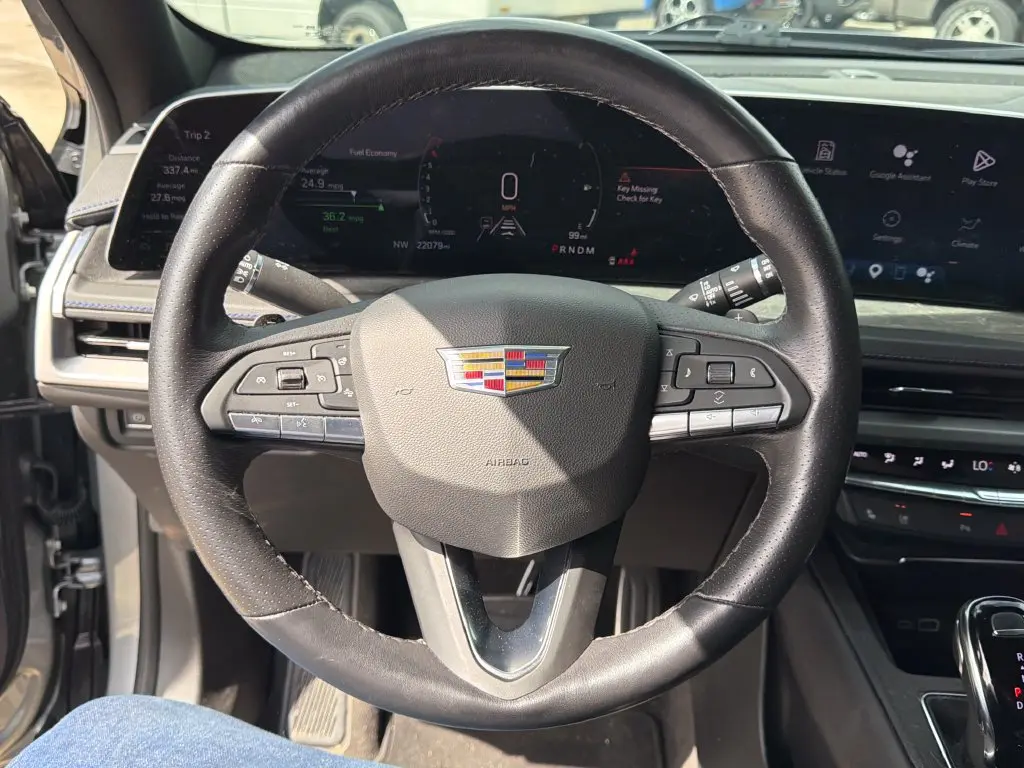 2025 Cadillac XT4 - $37,501