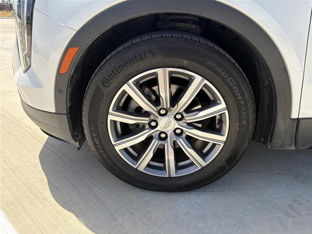 2022 Cadillac XT4 - $25,145