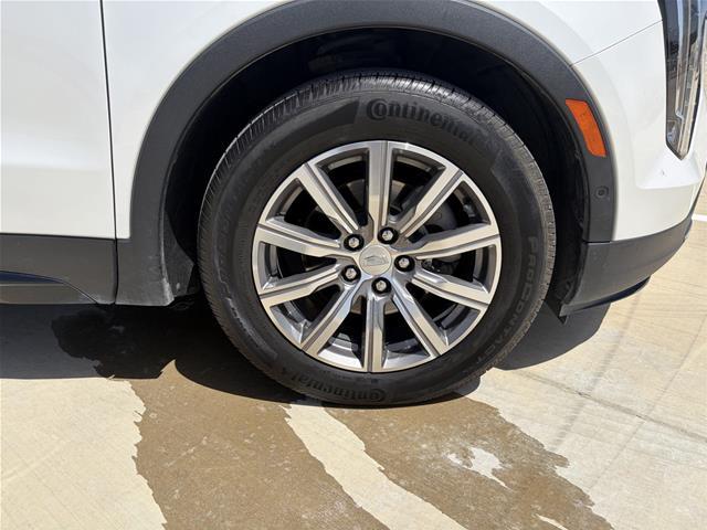 2022 Cadillac XT4 - $25,145