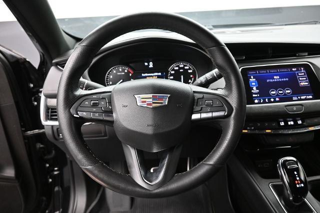 2022 Cadillac XT4 - $23,297