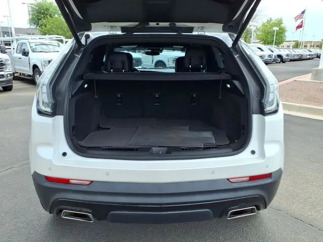 2022 Cadillac XT4 - $22,748