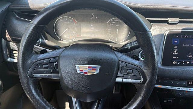 2023 Cadillac XT4 Sport