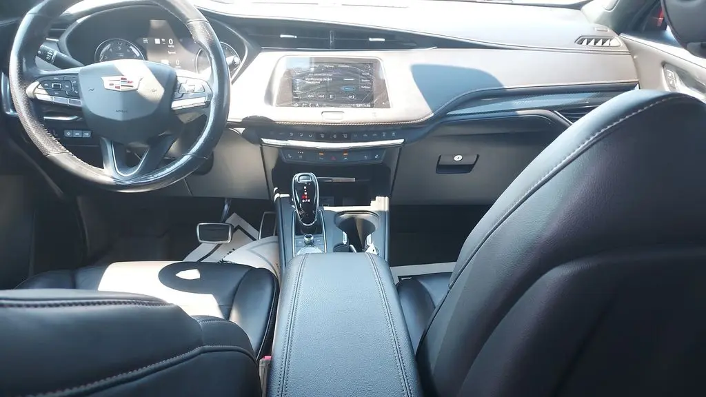 2021 Cadillac XT4 Sport