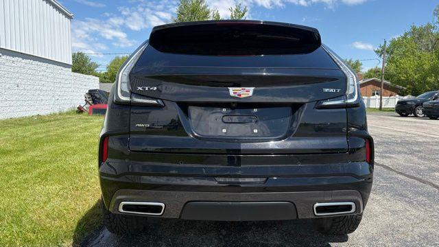2024 Cadillac XT4 Sport