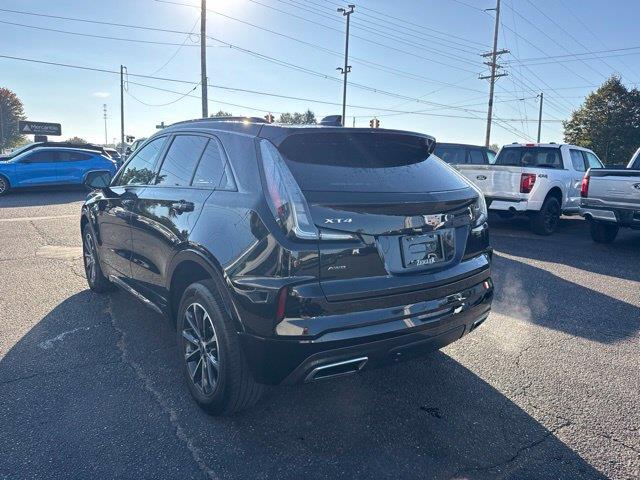2024 Cadillac XT4 - $32,995