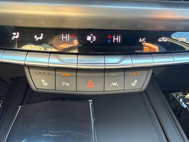 2024 Cadillac XT4 - $32,995