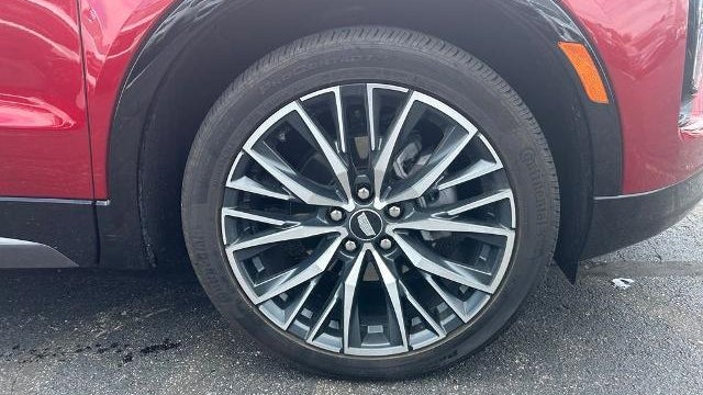 2025 Cadillac XT4 Sport