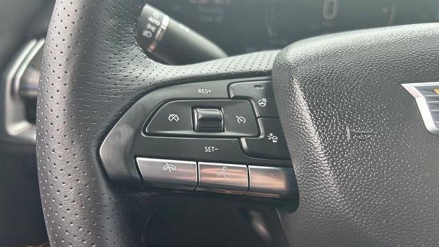 2025 Cadillac XT4 Sport