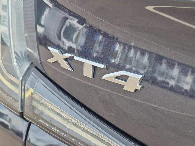 2022 Cadillac XT4 - $20,400