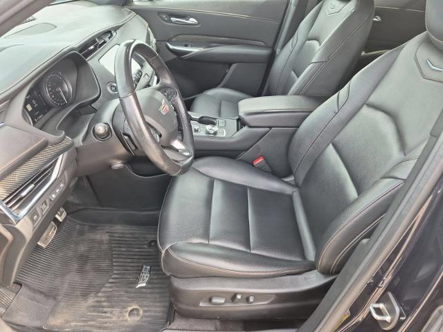 2022 Cadillac XT4 - $20,400
