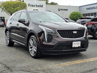 2020 Cadillac XT4 with Garnet Metallic Exterior