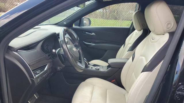 2020 Cadillac XT4 Sport