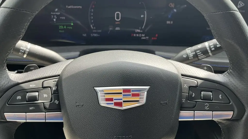 2024 Cadillac XT4 Sport